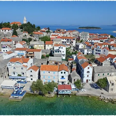 Apartment Dane Primošten