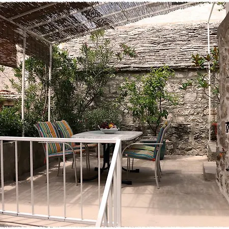 Apartament Dane *